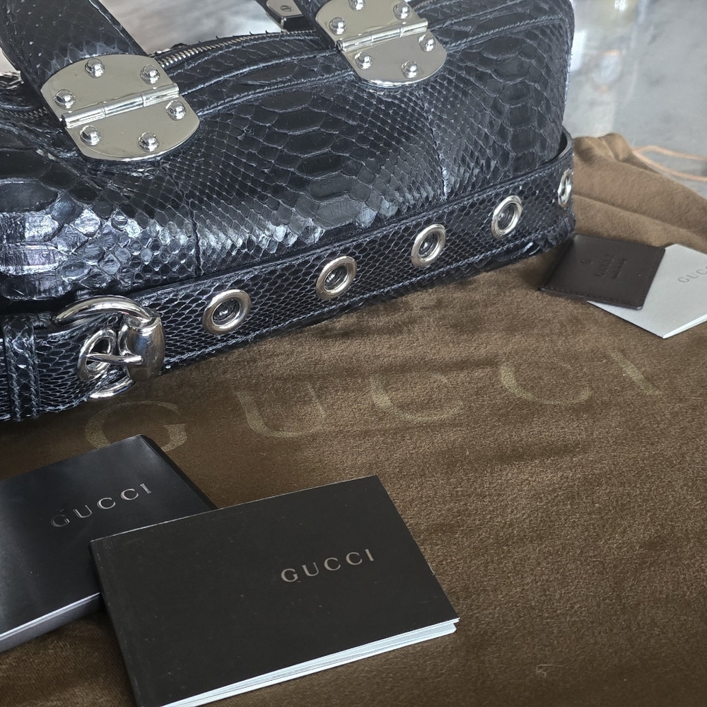 *AUTHENTIC* Gorgeous GUCCI Romy Boston Satchel - Python - Picture 3 of 15